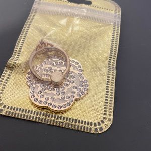 Rhinestone flower phone ring